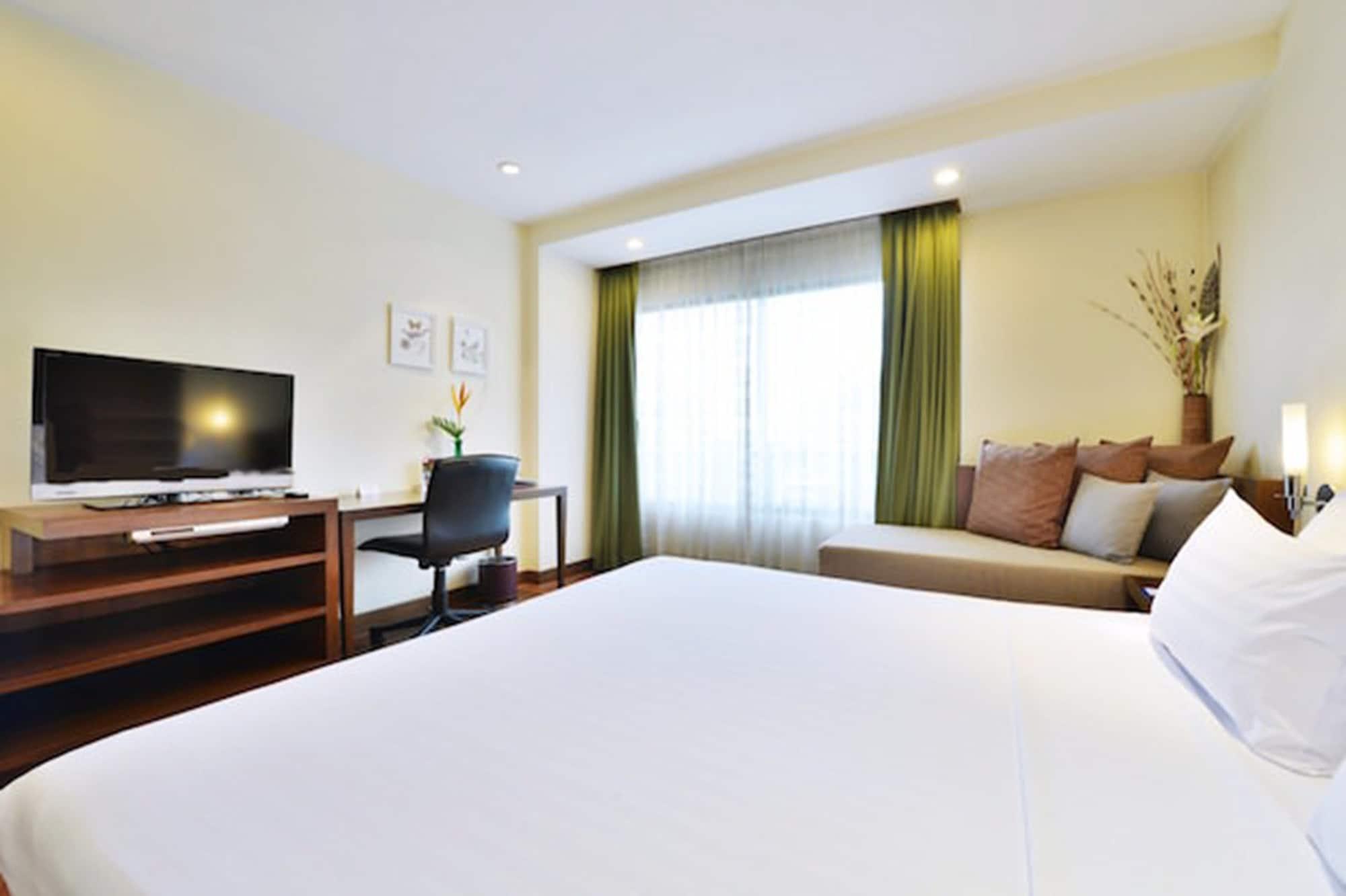 St. James Hotel Bangkok Exterior foto