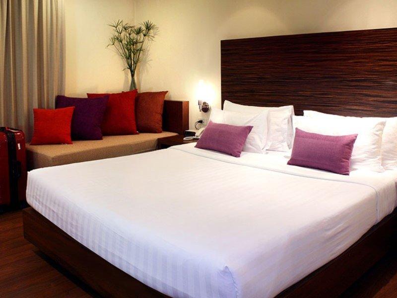 St. James Hotel Bangkok Habitación foto